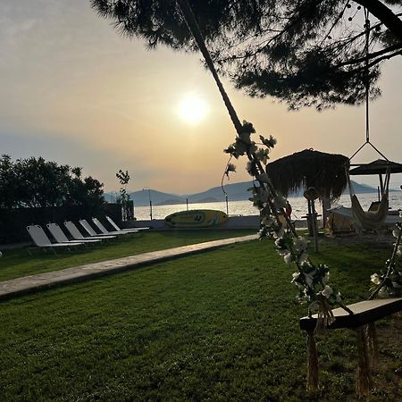 Pampas Seafront Villa, 6 Bedrooms, North Evvoia Kanatadhika Exterior photo
