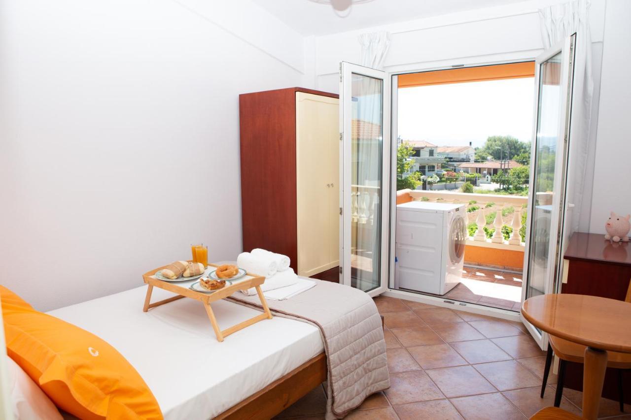 Pampas Seafront Villa, 6 Bedrooms, North Evvoia Kanatadhika Exterior photo